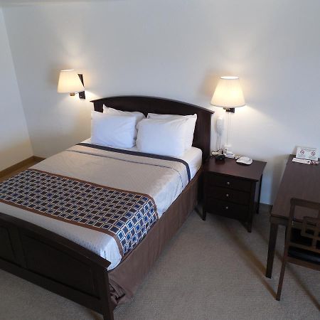 Motel 70 High Hill Luaran gambar
