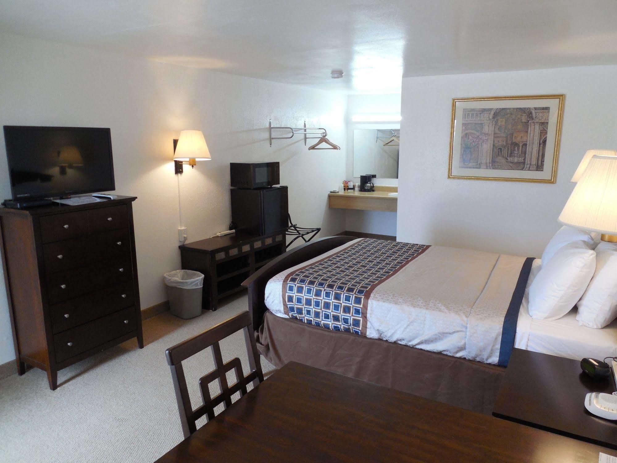 Motel 70 High Hill Luaran gambar